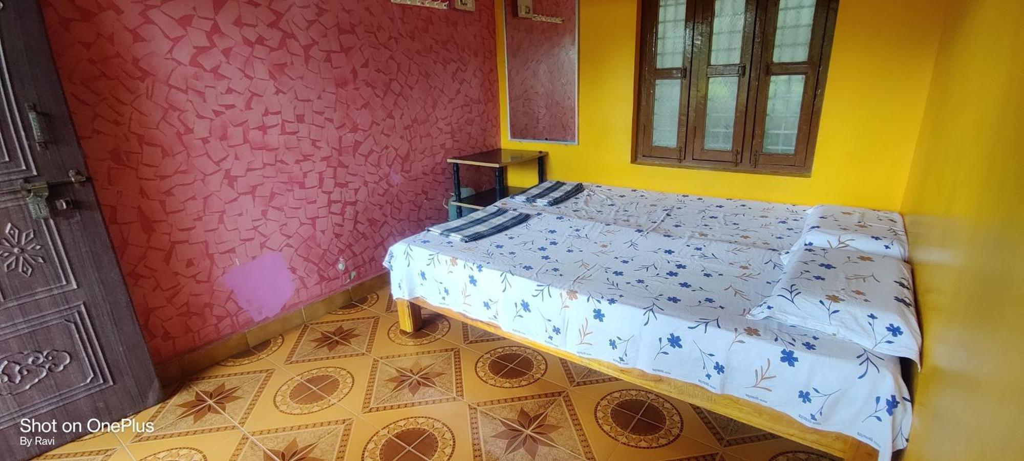 האמפי Archana Guest House River View חדר תמונה